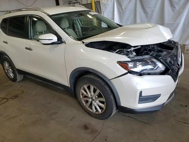 2018 Nissan Rogue S VIN: JN8AT2MV3JW352845 Lot: 80743985