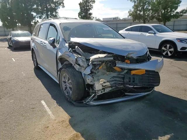 2021 Toyota Sienna Xle VIN: 5TDYRKEC7MS074753 Lot: 83849265