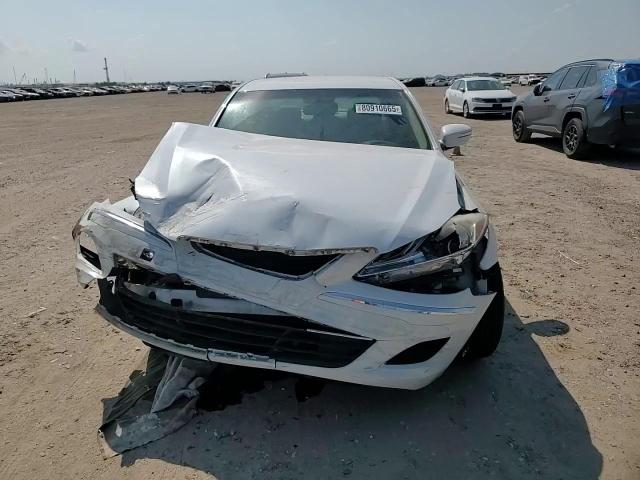 2013 Hyundai Genesis 3.8L VIN: KMHGC4DD5DU248605 Lot: 80910665