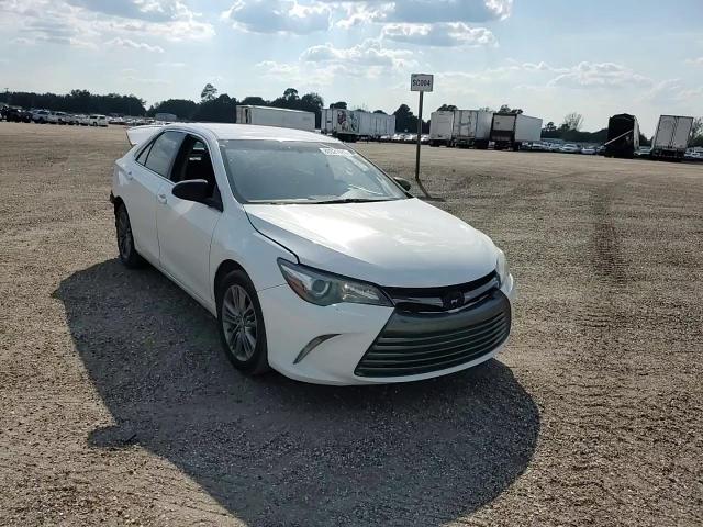 2016 Toyota Camry Le VIN: 4T1BF1FK8GU213301 Lot: 80321985