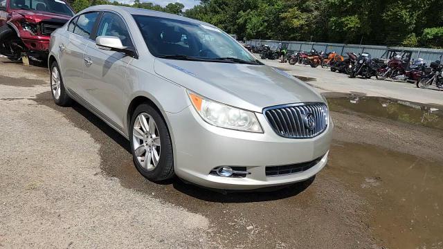 2013 Buick Lacrosse VIN: 1G4GC5E34DF137916 Lot: 81418685