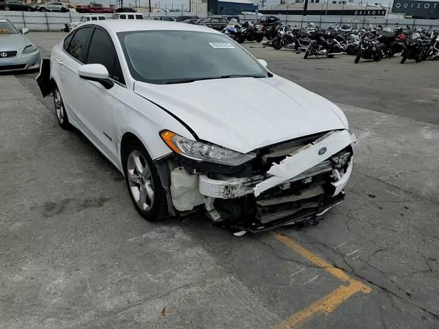 2017 Ford Fusion Se Hybrid VIN: 3FA6P0LU5HR400660 Lot: 82161615