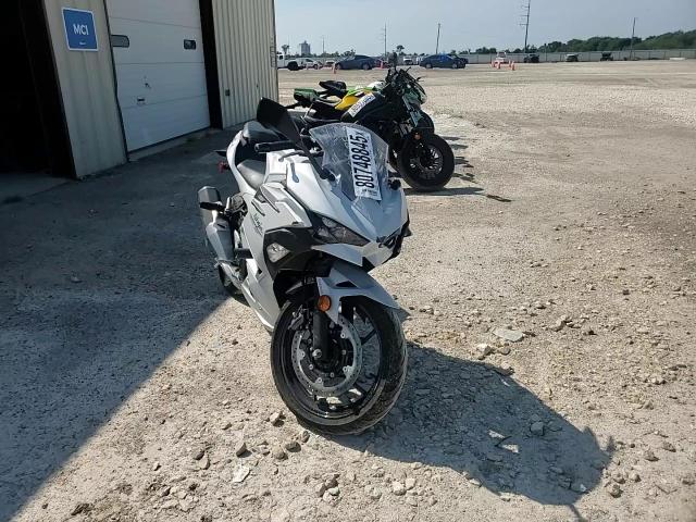 2025 Kawasaki Ex500 VIN: ML5EXGG15SDA49440 Lot: 80748845