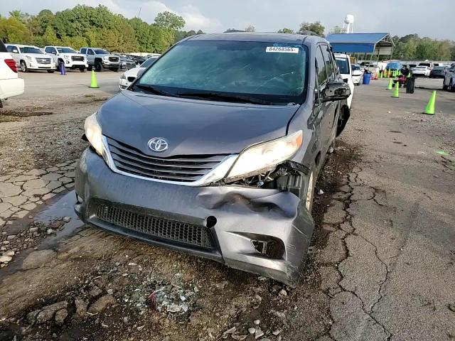 2013 Toyota Sienna Xle VIN: 5TDYK3DC6DS339898 Lot: 84268565