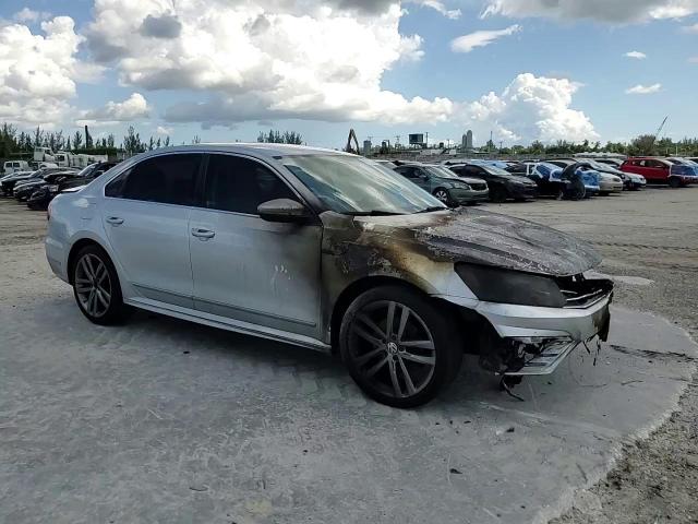 2017 Volkswagen Passat R-Line VIN: 1VWDT7A37HC001437 Lot: 80703885