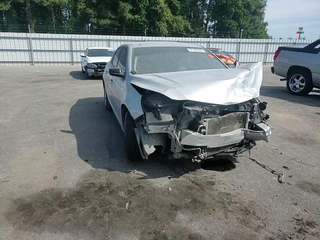 2013 Chevrolet Malibu VIN: 1G11B5SA2DF265662 Lot: 81026905