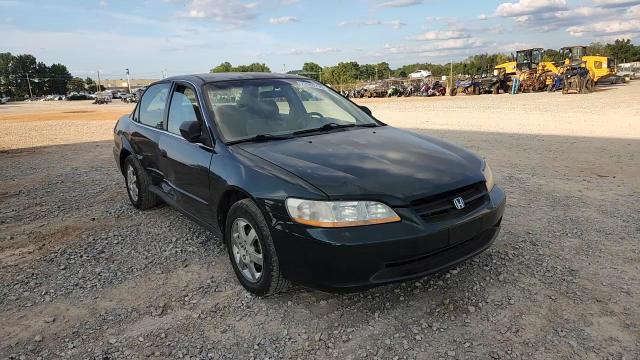 2000 Honda Accord Se VIN: 1HGCG5670YA058305 Lot: 72060755