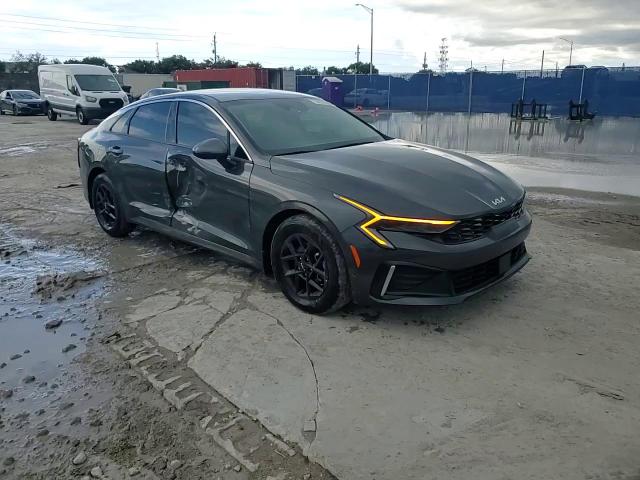 2025 Kia K5 Lxs VIN: KNAG24J73S5294413 Lot: 81575955