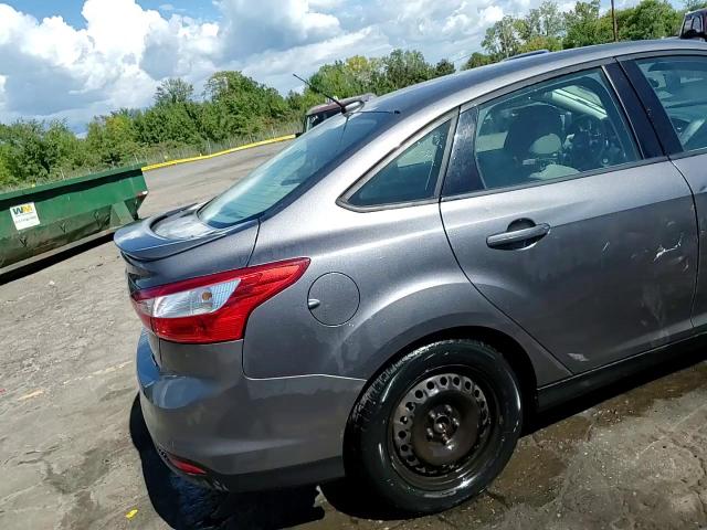 2013 Ford Focus Se VIN: 1FADP3F2XDL180265 Lot: 71204045