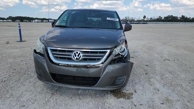 2010 Volkswagen Routan Se VIN: 2V4RW3D18AR395441 Lot: 71494885