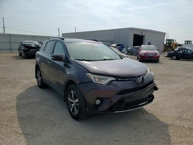 2017 Toyota Rav4 Xle VIN: 2T3RFREV8HW640141 Lot: 80719005