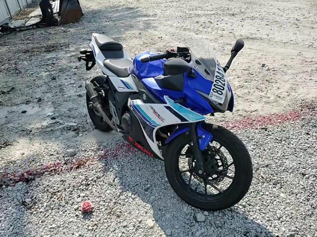 2019 Suzuki Gsx250R M VIN: LC6DN11A4K1100417 Lot: 80284135