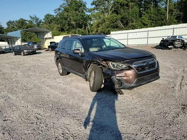 2019 Subaru Outback 2.5I Premium VIN: 4S4BSAFC1K3229990 Lot: 80540105