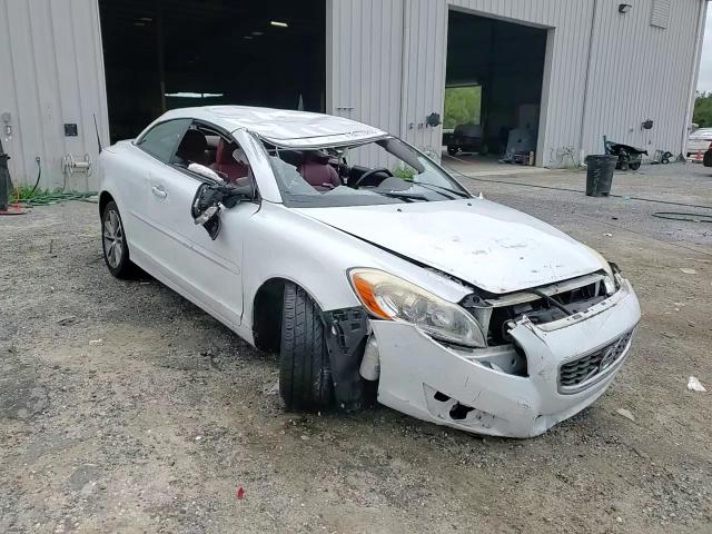 2012 Volvo C70 T5 VIN: YV1672MC7CJ127231 Lot: 84770915