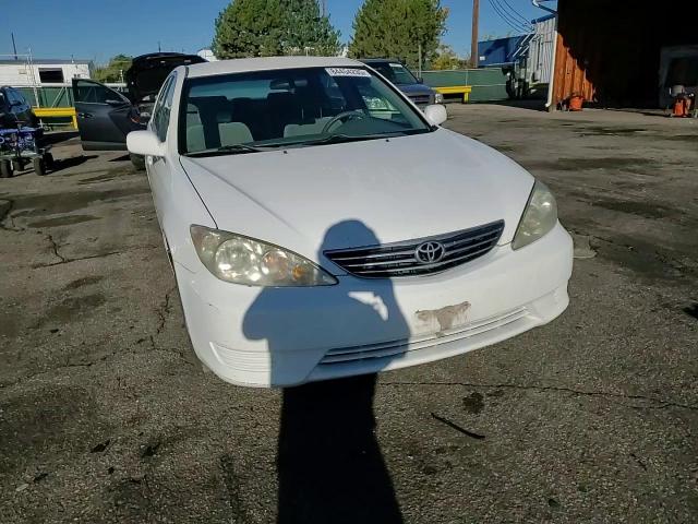 2005 Toyota Camry Le VIN: 4T1BE32K25U022216 Lot: 84454235
