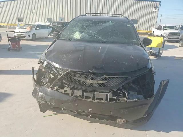 2018 Chrysler Pacifica Limited VIN: 2C4RC1GG5JR354899 Lot: 84657975