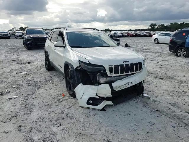 2019 Jeep Cherokee Latitude Plus VIN: 1C4PJLLB2KD411373 Lot: 81823075