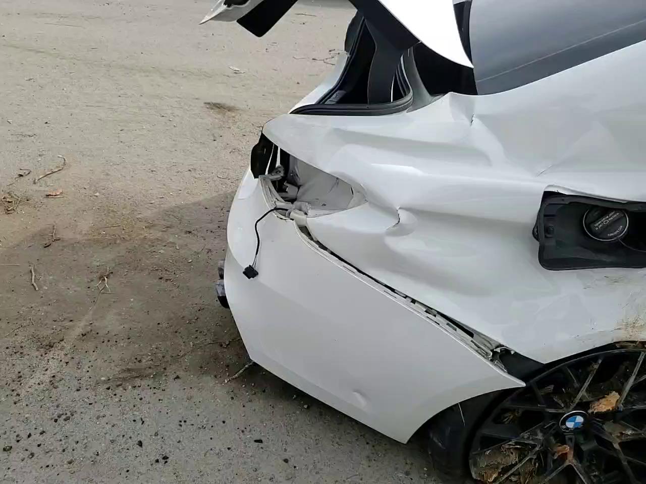 Фото: WBS8M9C50G5E68032