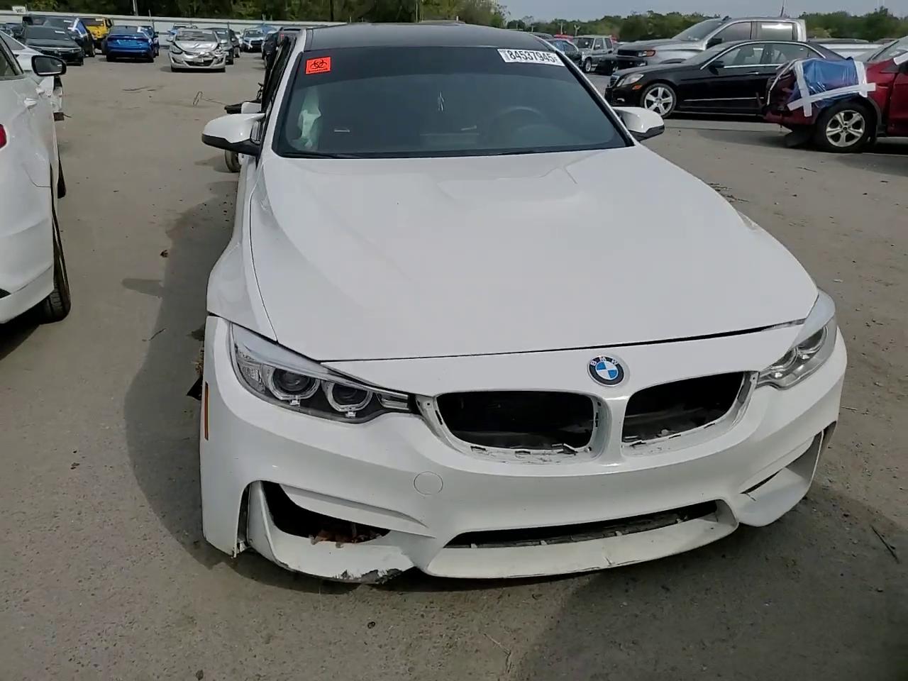 Фото: WBS8M9C50G5E68032