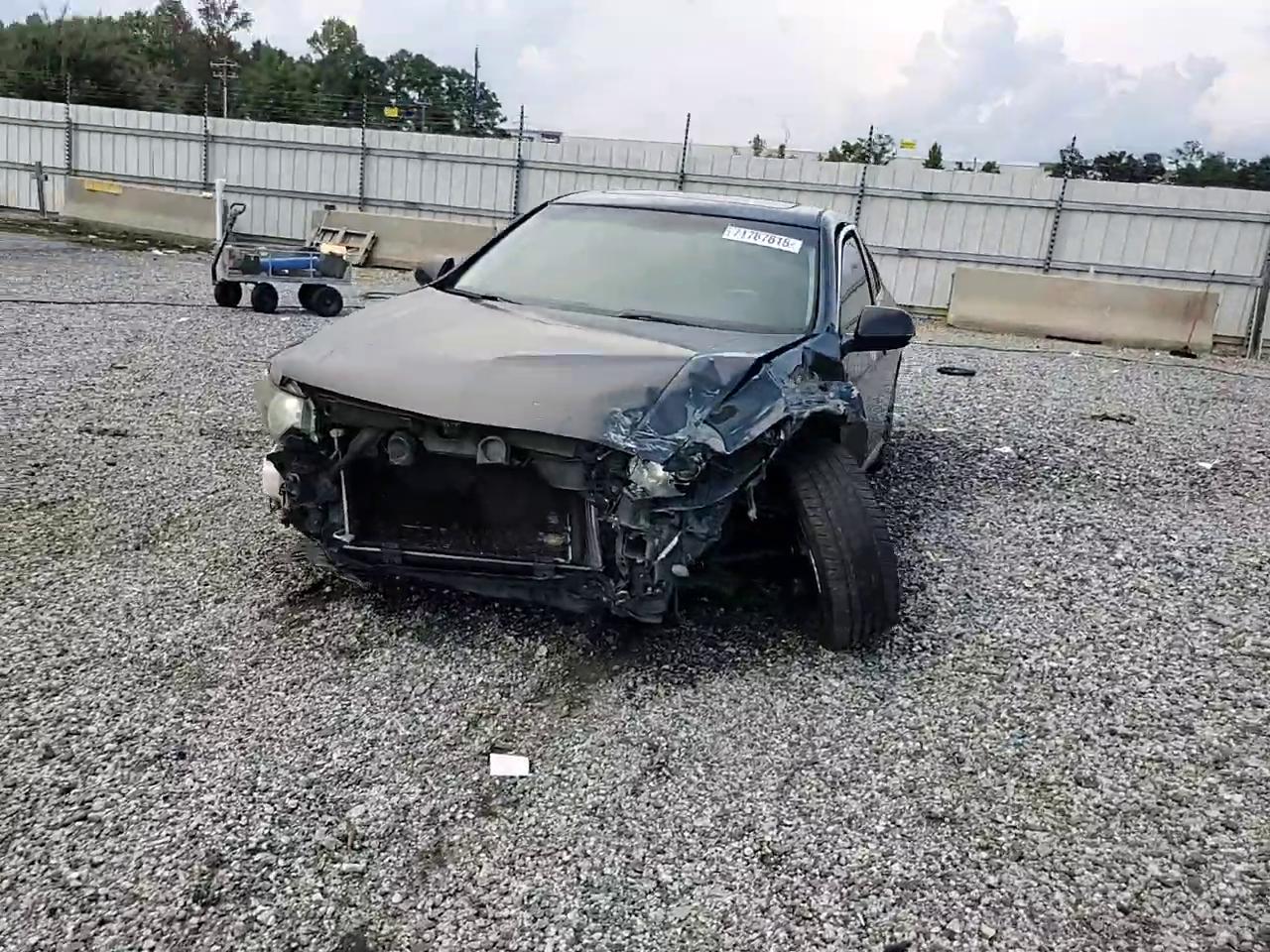 Фото: JH4CU2F64CC017653