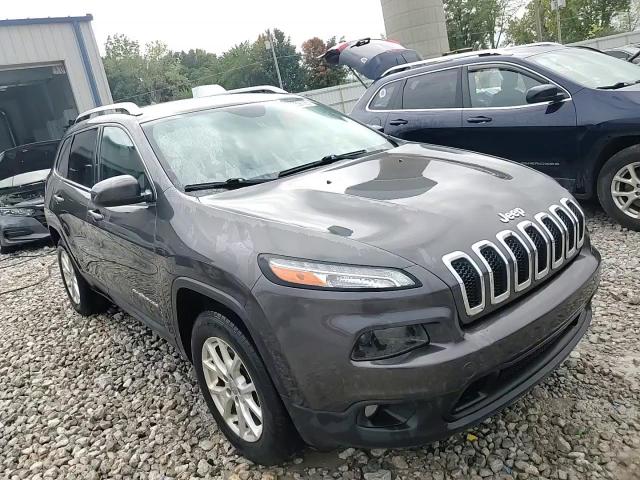 2015 Jeep Cherokee Latitude VIN: 1C4PJMCB6FW571837 Lot: 81259795