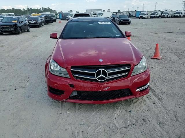 2015 Mercedes-Benz C 250 VIN: WDDGJ4HBXFG392130 Lot: 84479325