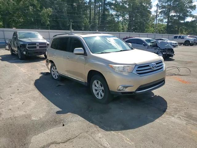 2012 Toyota Highlander Base VIN: 5TDZK3EH5CS088210 Lot: 84613605