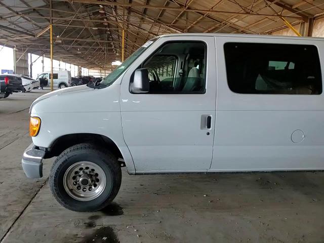 2003 Ford Econoline E350 Super Duty Wagon VIN: 1FBSS31L53HA01927 Lot: 70741195