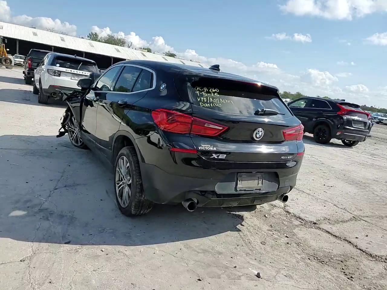 Фото: WBXYJ5C33JEF74086