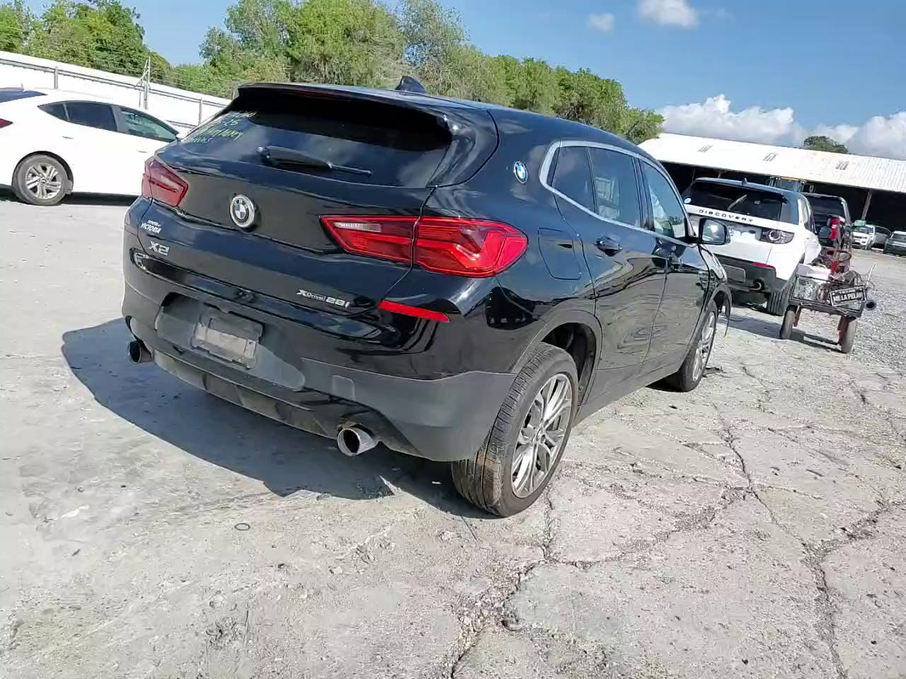 Фото: WBXYJ5C33JEF74086