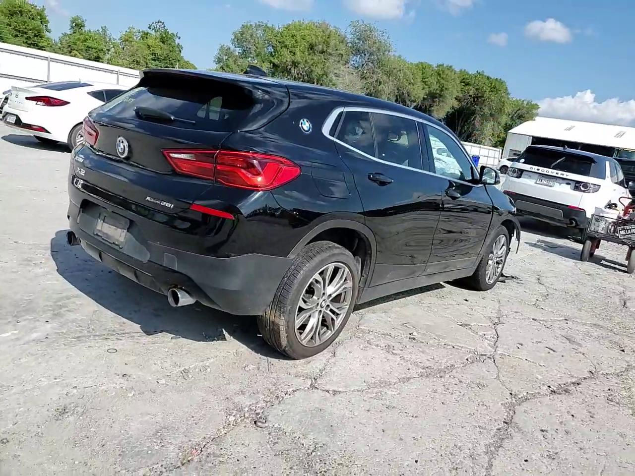 Фото: WBXYJ5C33JEF74086