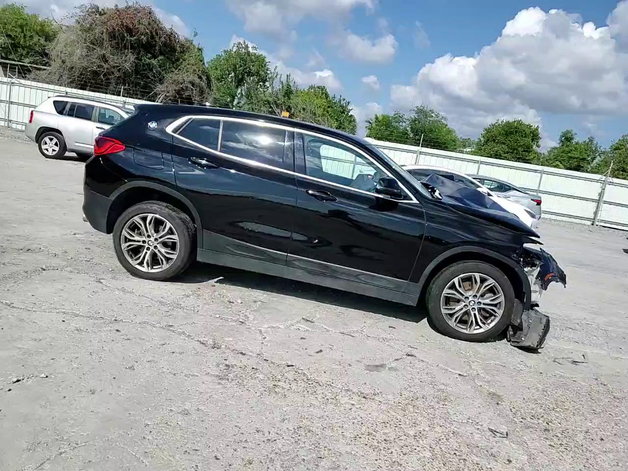 Фото: WBXYJ5C33JEF74086