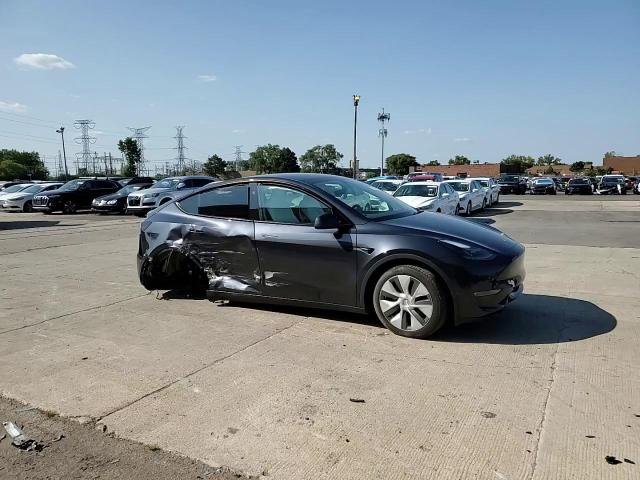 2024 Tesla Model Y VIN: 7SAYGDEE0RA287929 Lot: 71931285