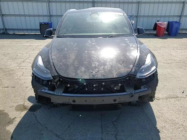 2024 Tesla Model Y VIN: 7SAYGDED0RF095274 Lot: 84260725