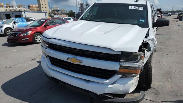 2018 Chevrolet Silverado C1500 Custom VIN: 3GCPCPEC1JG131369 Lot: 71817385