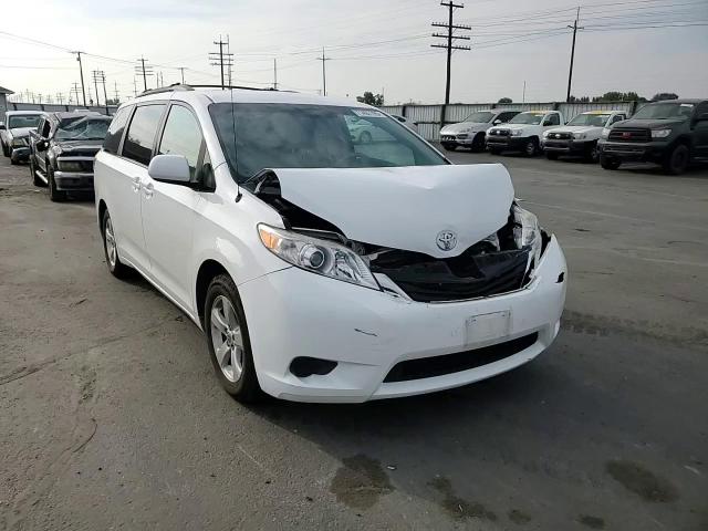 2011 Toyota Sienna Le VIN: 5TDKK3DC2BS041691 Lot: 71497795
