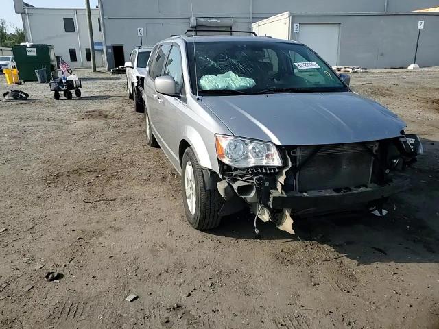 2018 Dodge Grand Caravan Sxt VIN: 2C4RDGCG6JR283590 Lot: 81123135