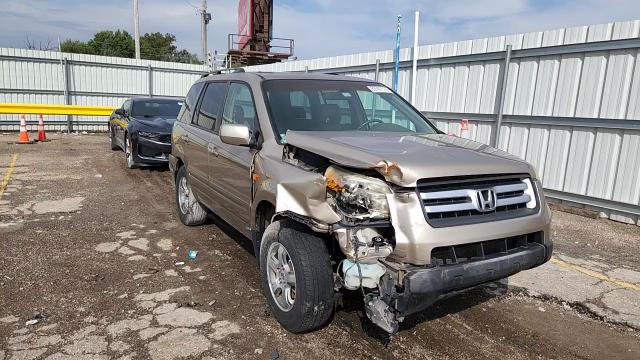 2006 Honda Pilot Ex VIN: 5FNYF28696B000529 Lot: 82097125