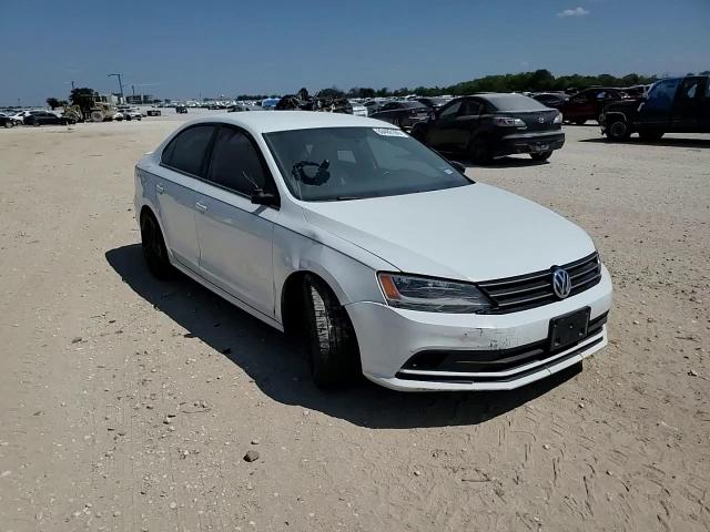 2016 Volkswagen Jetta Sport VIN: 3VWD17AJ6GM393067 Lot: 80480165