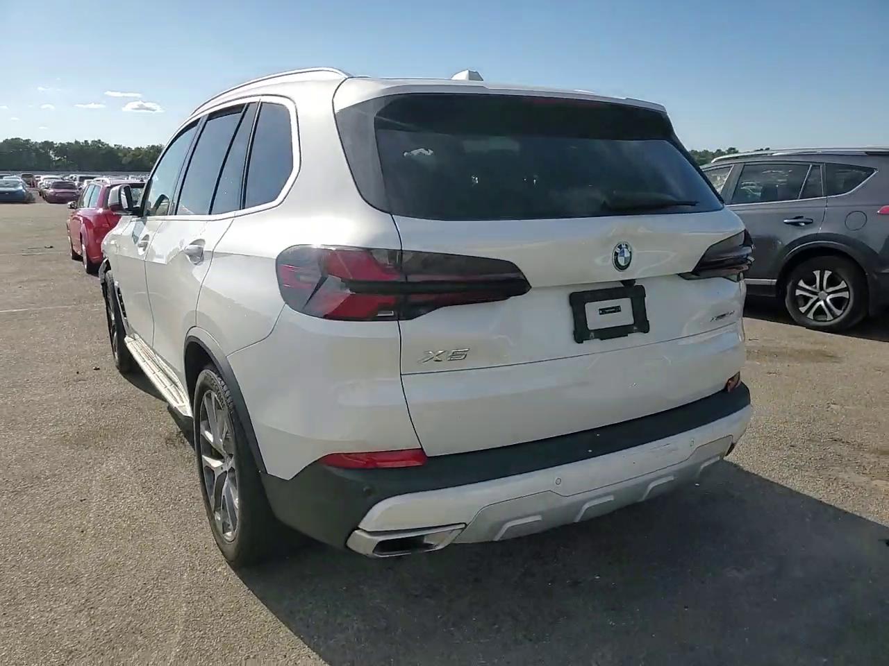 Фото: 5UX23EU07S9X45297