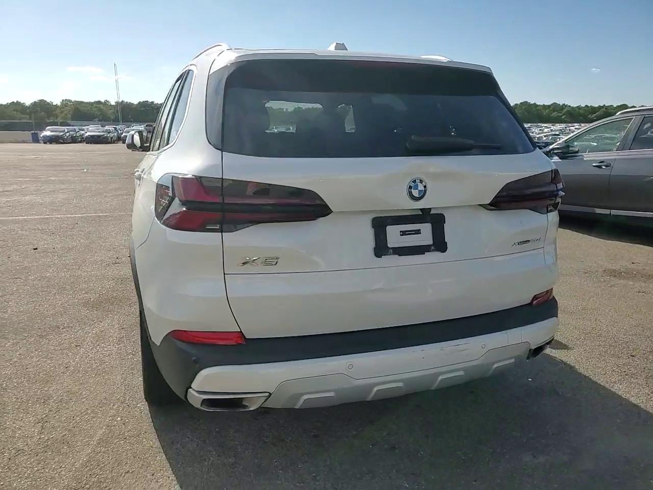 Фото: 5UX23EU07S9X45297