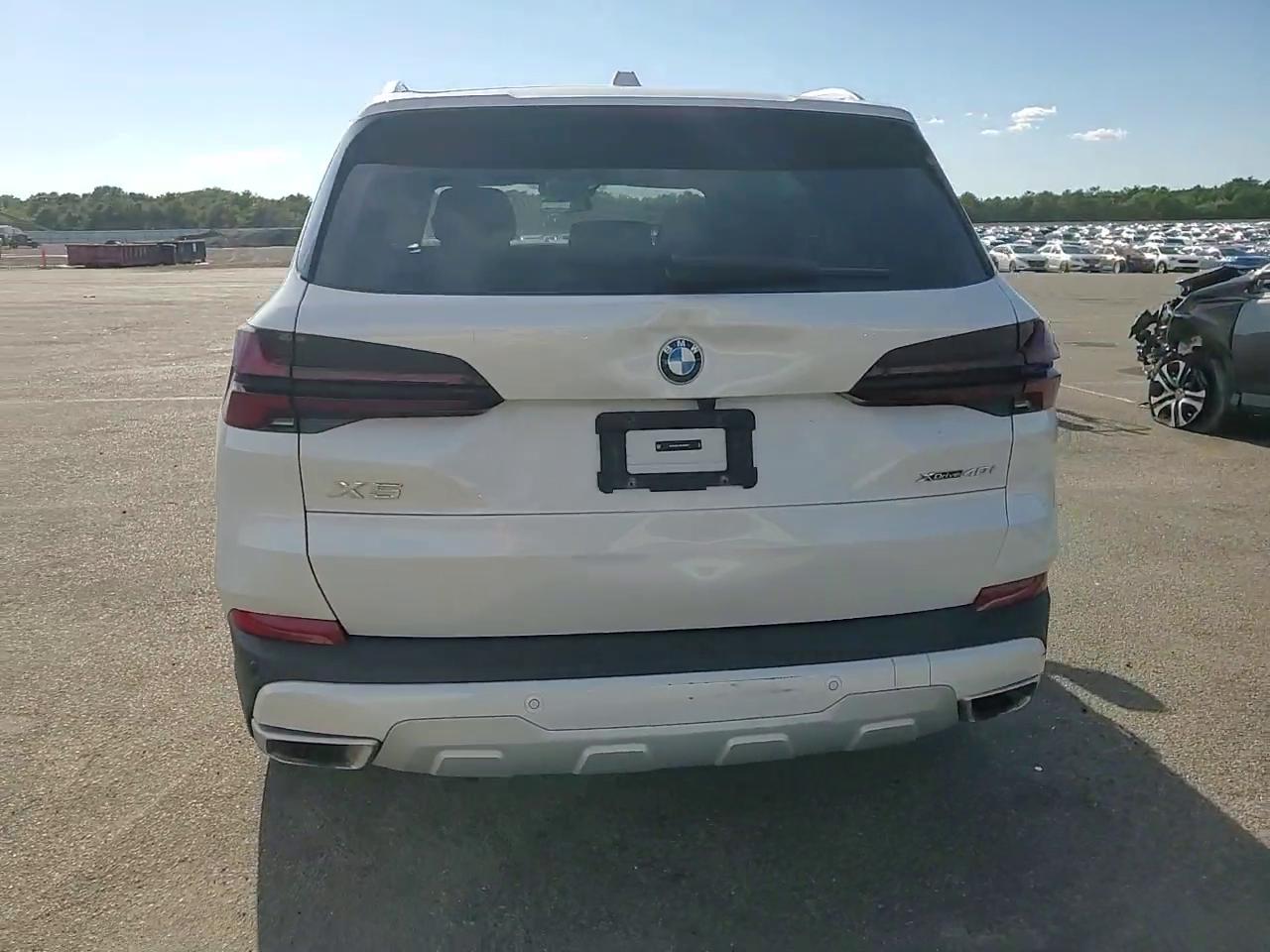 Фото: 5UX23EU07S9X45297