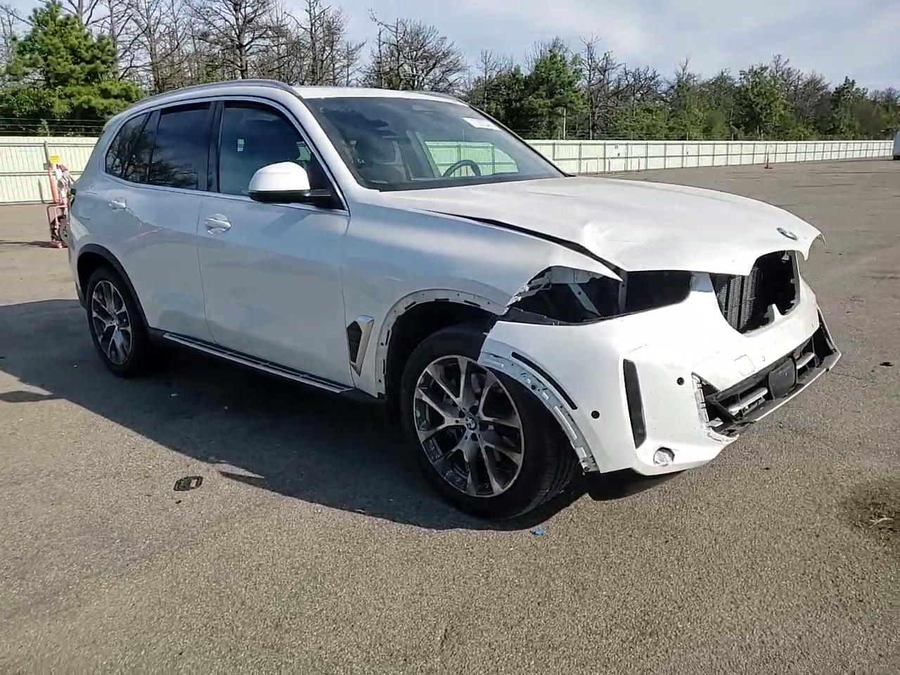 Фото: 5UX23EU07S9X45297