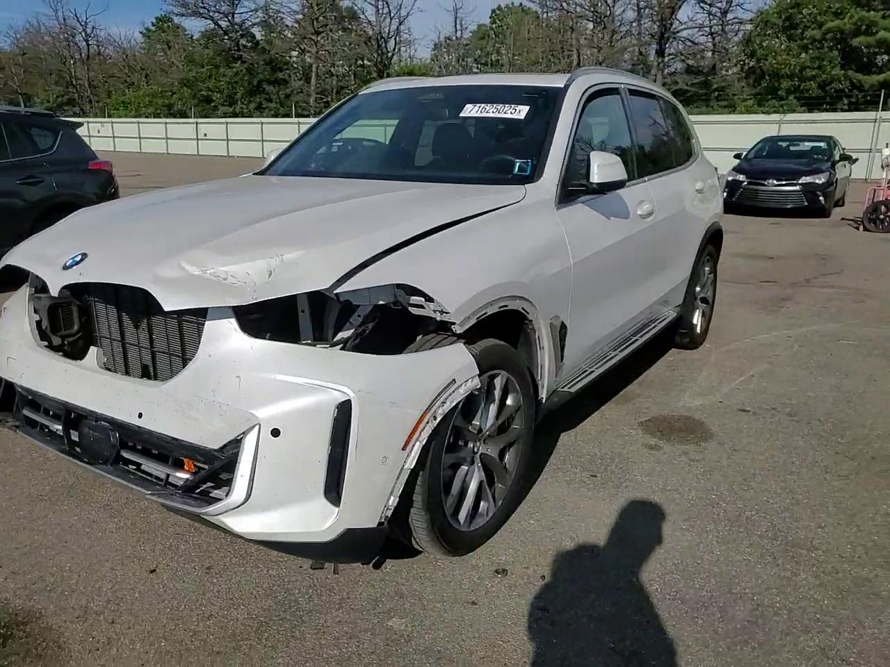 Фото: 5UX23EU07S9X45297