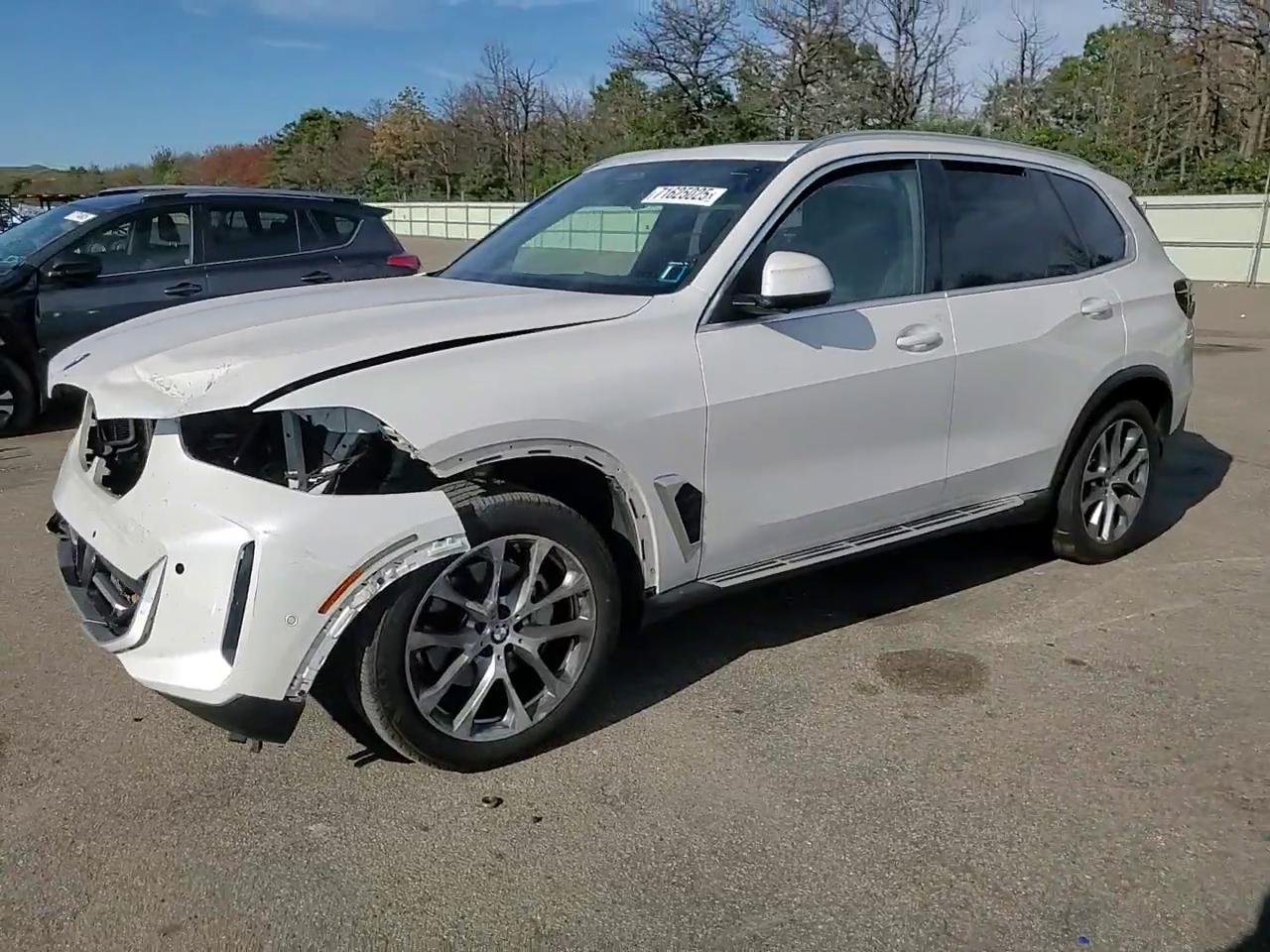 Фото: 5UX23EU07S9X45297