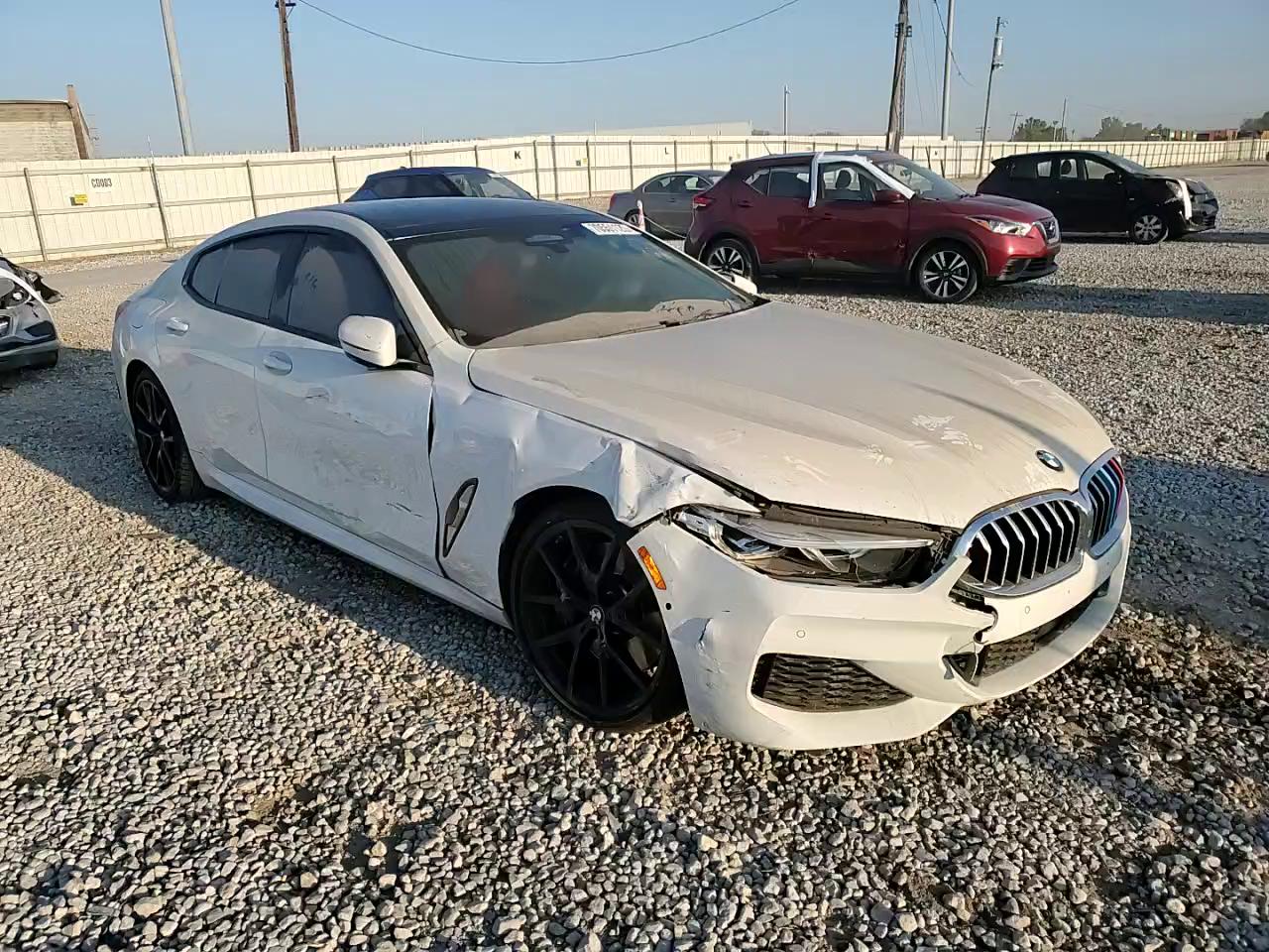 Фото: WBAGV4C00NCH67131