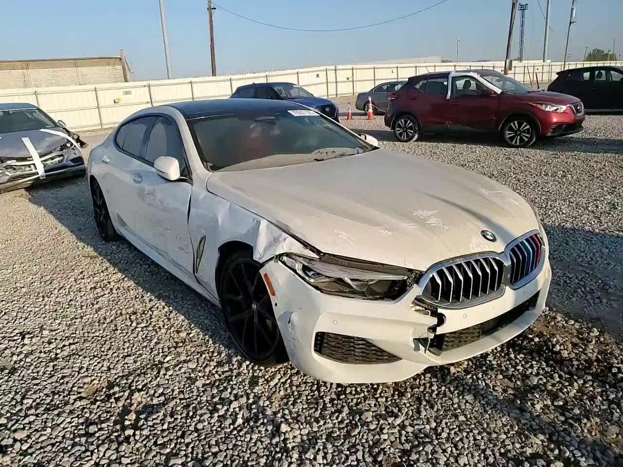 Фото: WBAGV4C00NCH67131