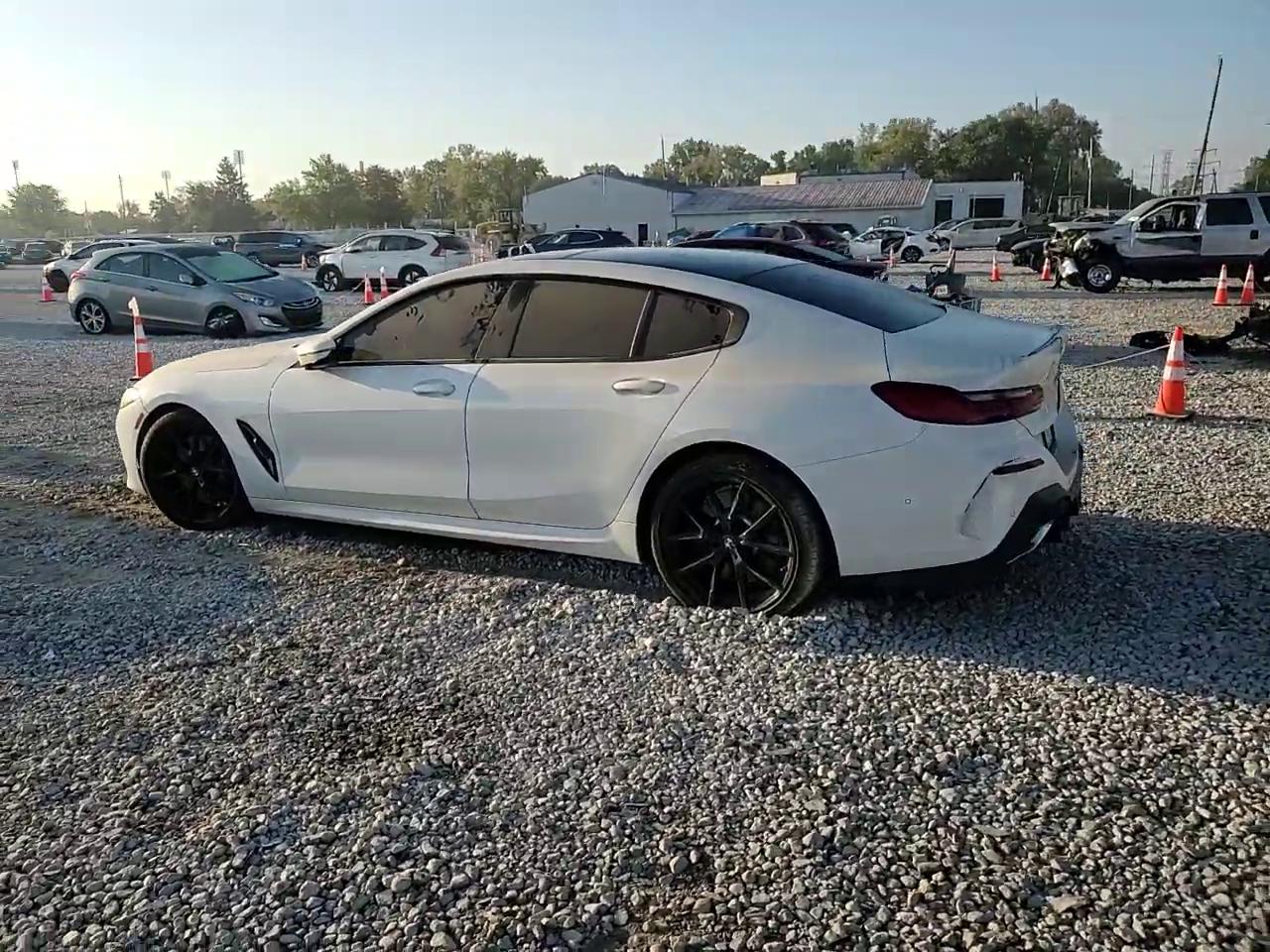 Фото: WBAGV4C00NCH67131