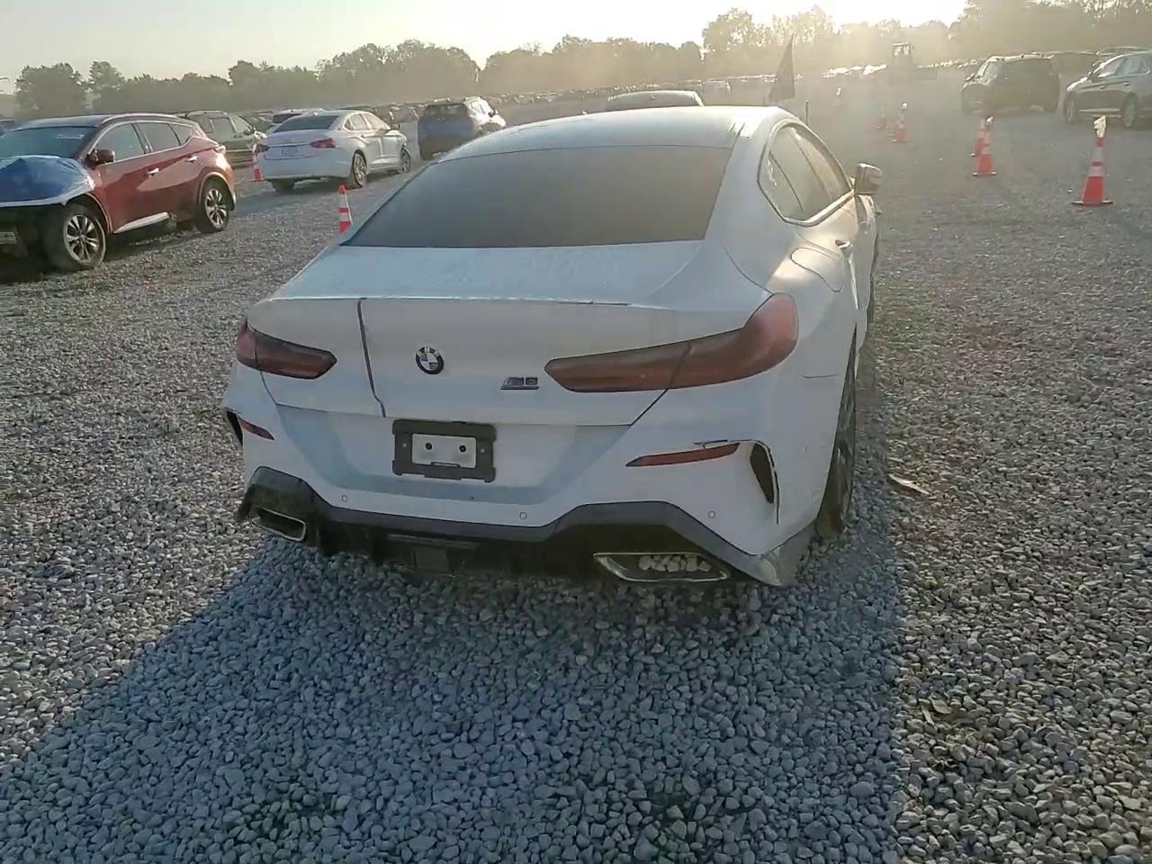 Фото: WBAGV4C00NCH67131