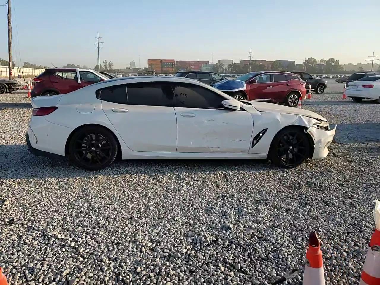 Фото: WBAGV4C00NCH67131